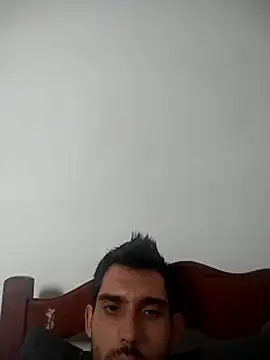 Snapshot of Richard9263 chatting on 09-29-25, 05:51 Richard9263 online show from 09-29-25, 05:51