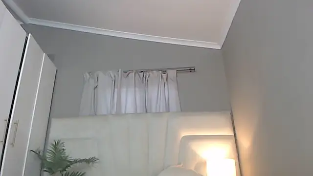 naughtyblackdolie online show from 07-31-26, 05:29