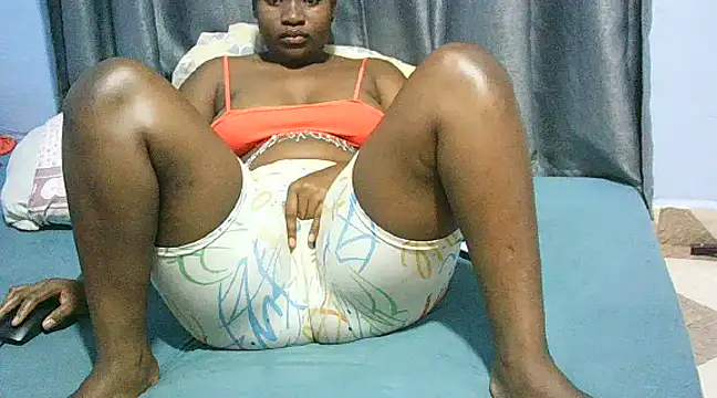 Snapshot of horny_tasha chatting on 03-16-25, 02:11 horny tasha online show from 03-16-25, 02:11