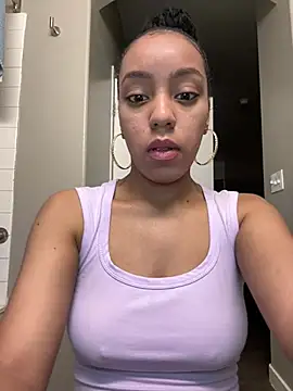 Snapshot of juicyyy323 chatting on 02-03-25, 03:17 juicyyy323 online show from 02-03-25, 03:17