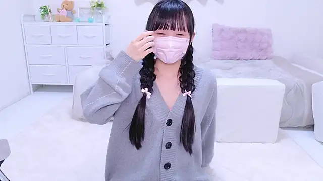 Snapshot of 86_haru chatting on 12-21-24, 02:26 86 haru online show from 12-21-24, 02:26