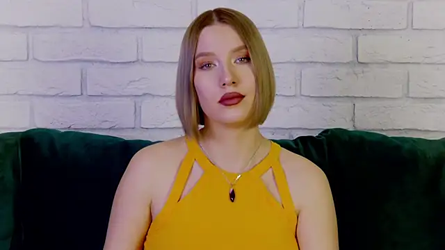 Snapshot of LiliLinn chatting on 01-29-25, 08:18 LiliLinn online show from 01-29-25, 08:18