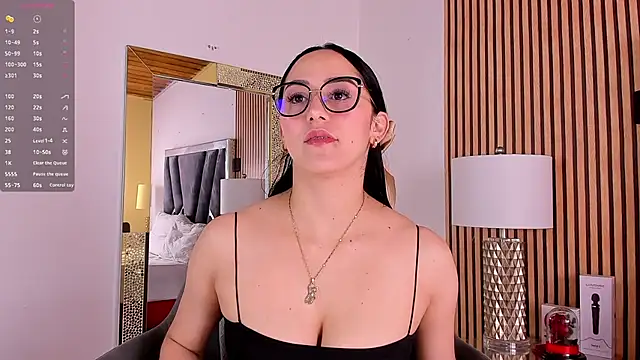 hazel ross tcw online show from 02-05-25, 01:33