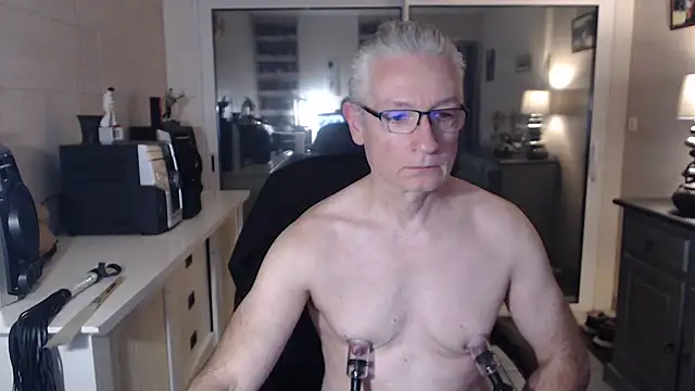 Goduleur69 online show from 12-01-24, 04:40