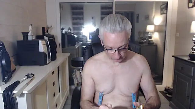 Goduleur69 online show from 12-01-24, 07:47