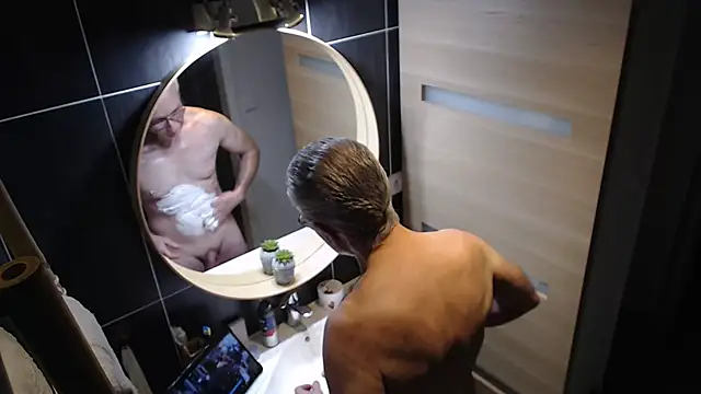 Goduleur69 online show from 02-15-25, 07:28