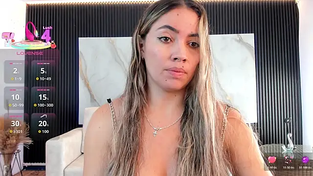 Alessia Taylorr online show from 10-28-25, 01:03