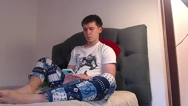 Snapshot of harry_greg21 chatting on 10-01-25, 02:56 harry greg21 online show from 10-01-25, 02:56