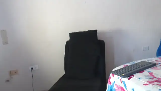 Snapshot of harry_greg21 chatting on 11-13-25, 03:55 harry greg21 online show from 11-13-25, 03:55