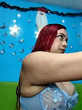 Snapshot of evelyn_prince1 chatting on 12-18-25, 03:45 evelyn prince1 online show from 12-18-25, 03:45