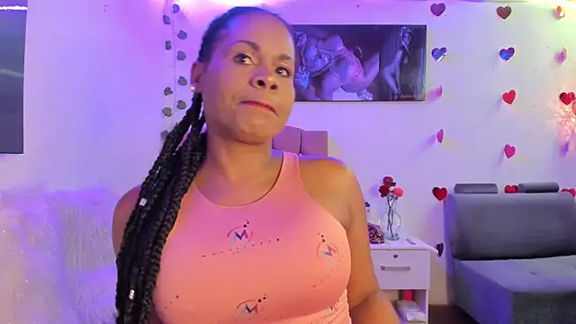 Camille rose  online show from 02-25-25, 07:47