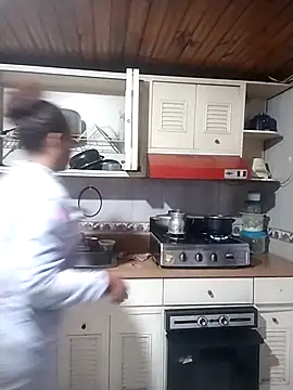 Camille rose  online show from 09-27-25, 12:10