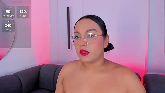 ellamontoya online show from 10-23-25, 01:21