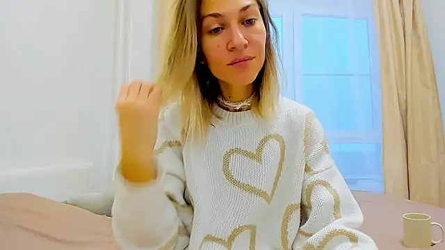 Mona Cruz online show from 12-07-24, 06:10