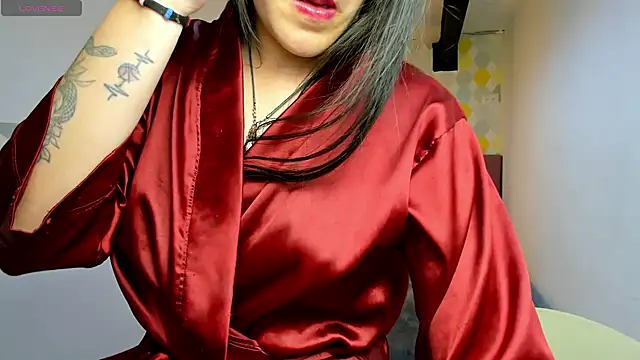Snapshot of LiaCooper_ chatting on 01-15-25, 09:20 LiaCooper online show from 01-15-25, 09:20