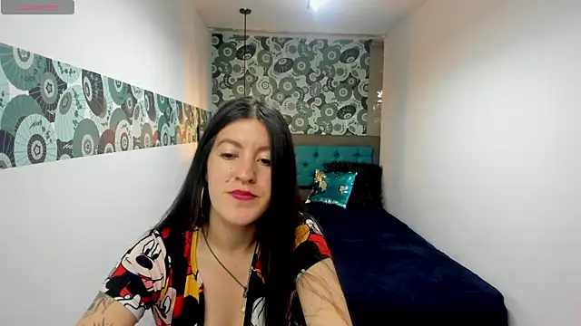 Snapshot of LiaCooper_ chatting on 01-23-25, 12:30 LiaCooper online show from 01-23-25, 12:30