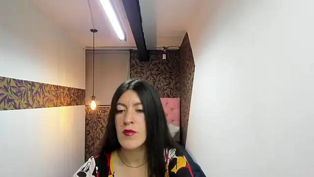 Snapshot of LiaCooper_ chatting on 03-15-25, 12:02 LiaCooper online show from 03-15-25, 12:02