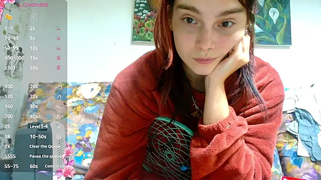 Snapshot of Sophie_Bell chatting on 12-07-24, 06:37 Sophie Bell online show from 12-07-24, 06:37
