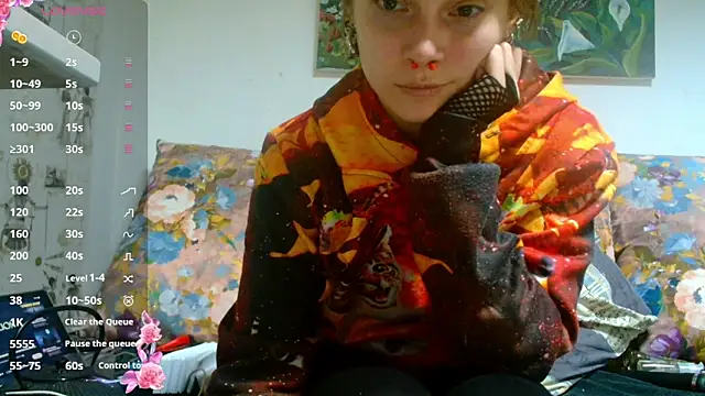 Snapshot of Sophie_Bell chatting on 12-22-24, 06:48 Sophie Bell online show from 12-22-24, 06:48
