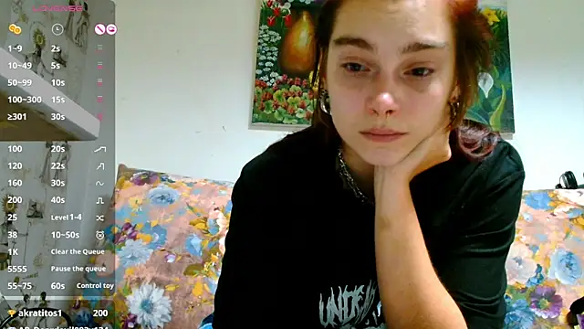 Snapshot of Sophie_Bell chatting on 01-30-25, 06:10 Sophie Bell online show from 01-30-25, 06:10