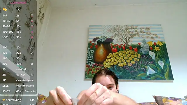 Snapshot of Sophie_Bell chatting on 02-19-25, 07:48 Sophie Bell online show from 02-19-25, 07:48