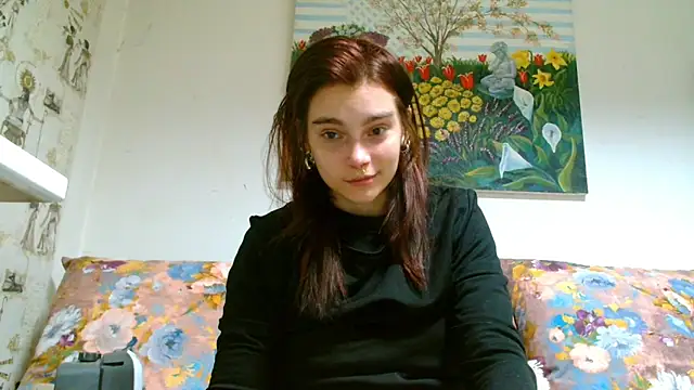 Snapshot of Sophie_Bell chatting on 02-23-25, 09:26 Sophie Bell online show from 02-23-25, 09:26