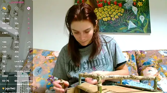 Snapshot of Sophie_Bell chatting on 03-01-25, 09:15 Sophie Bell online show from 03-01-25, 09:15