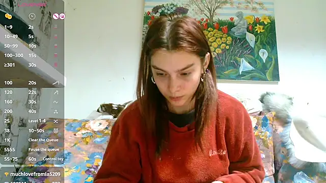 Snapshot of Sophie_Bell chatting on 03-20-25, 08:19 Sophie Bell online show from 03-20-25, 08:19
