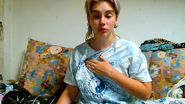 Sophie Bell online show from 07-04-26, 11:00