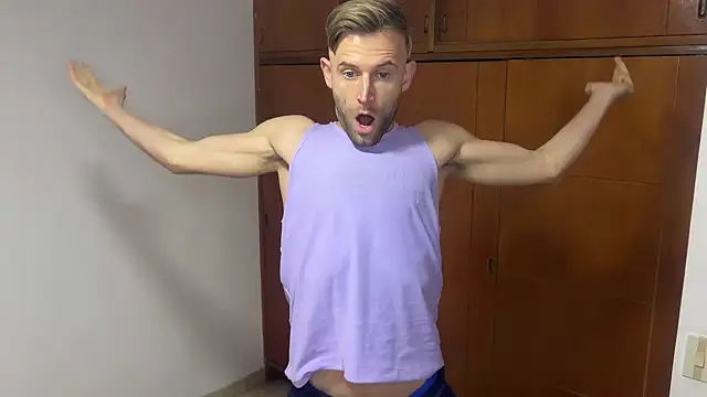 Snapshot of aquilesmade chatting on 12-08-24, 04:50 aquilesmade online show from 12-08-24, 04:50