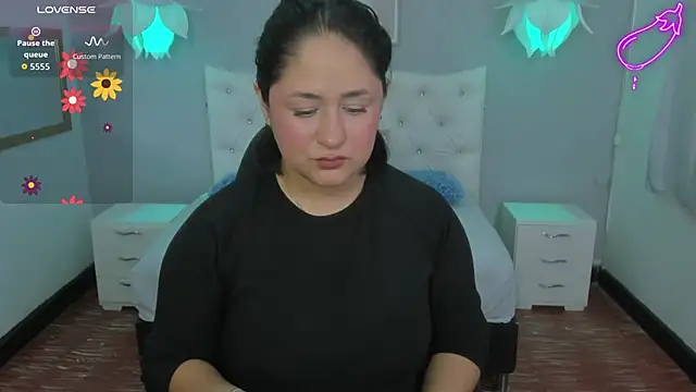 Lisa7 7 online show from 11-18-25, 06:23