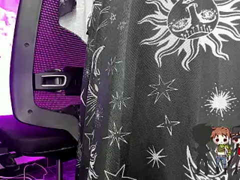 Snapshot of Charlotte_Joestar chatting on 11-04-25, 04:00 Charlotte Joestar online show from 11-04-25, 04:00