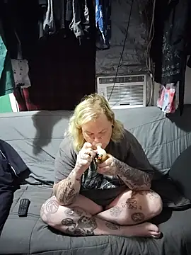 Trans Girl next door420 online show from 06-14-26, 09:44