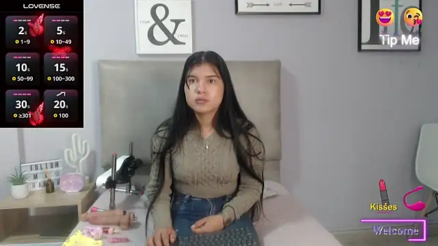SophiaMeyerst online show from 05-13-26, 06:16
