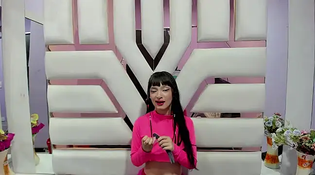 Snapshot of Aurora_18 chatting on 12-02-24, 05:37 Aurora 18 online show from 12-02-24, 05:37