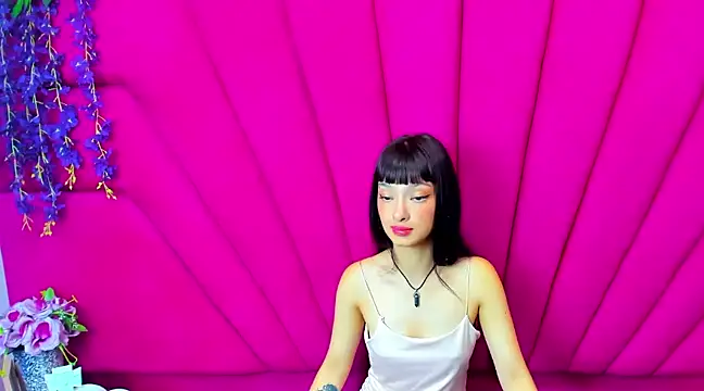 Snapshot of Aurora_18 chatting on 12-06-24, 02:28 Aurora 18 online show from 12-06-24, 02:28