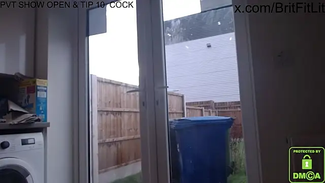 Snapshot of BritishHappyEnding chatting on 02-03-25, 01:19 BritishHappyEnding online show from 02-03-25, 01:19