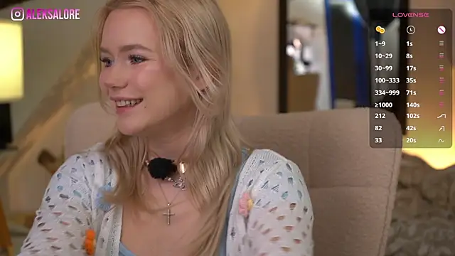 LexieLoree online show from 01-07-26, 04:04