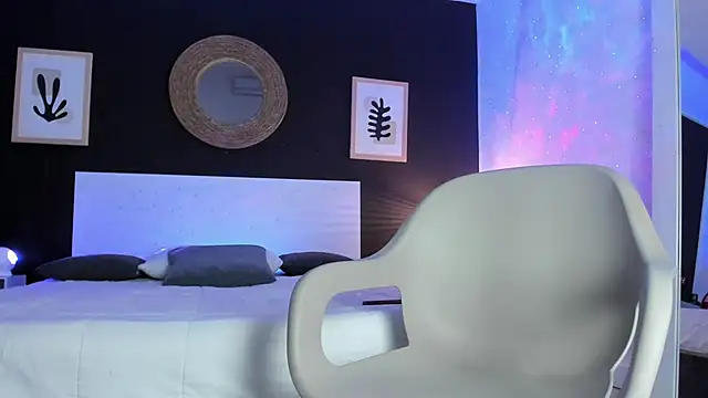 VioletPaket online show from 12-27-24, 01:43