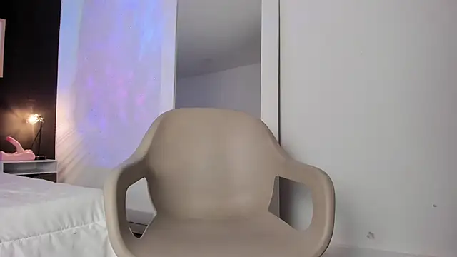 VioletPaket online show from 03-14-25, 09:32