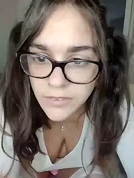 Snapshot of Miachan_LaGattinaVogliosa chatting on 10-14-25, 03:02 Miachan LaGattinaVogliosa online show from 10-14-25, 03:02