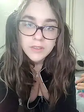 Snapshot of Miachan_LaGattinaVogliosa chatting on 11-14-25, 02:05 Miachan LaGattinaVogliosa online show from 11-14-25, 02:05