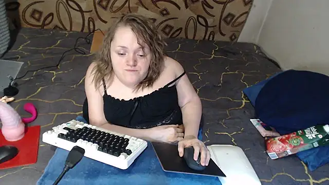 MiniNatalie online show from 02-23-25, 06:56