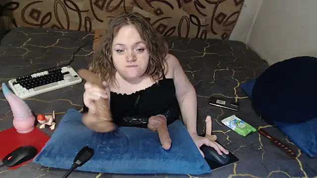 MiniNatalie online show from 02-27-25, 05:15