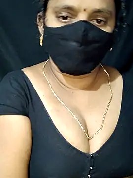 Snapshot of vintage-vibs chatting on 03-21-25, 03:44 vintage-vibs online show from 03-21-25, 03:44