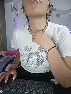 sophie north online show from 05-30-26, 12:19