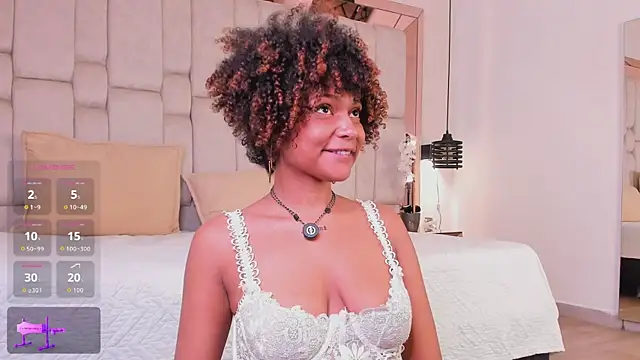 Snapshot of _CurlyGirl_ chatting on 07-27-26, 03:57 CurlyGirl online show from 07-27-26, 03:57