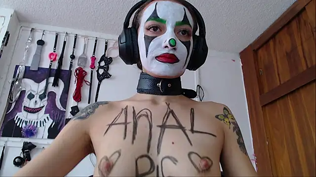 Eloise-brown online show from 03-02-25, 05:25