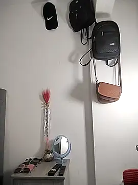 Snapshot of Corina_hot chatting on 03-09-25, 01:35 Corina hot online show from 03-09-25, 01:35