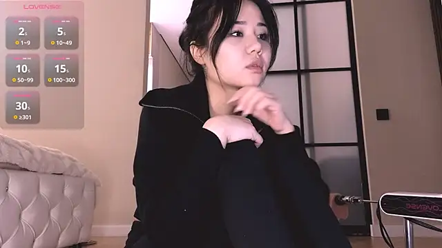 Snapshot of Ake_Mi chatting on 01-22-25, 03:07 Ake Mi online show from 01-22-25, 03:07